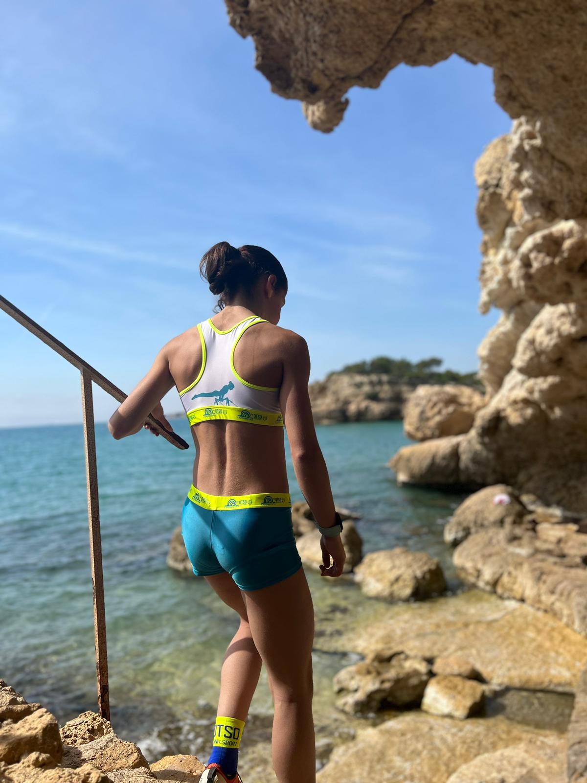 BLUE-FLUO YELLOW shorts (shiny lycra) - OUTLET
